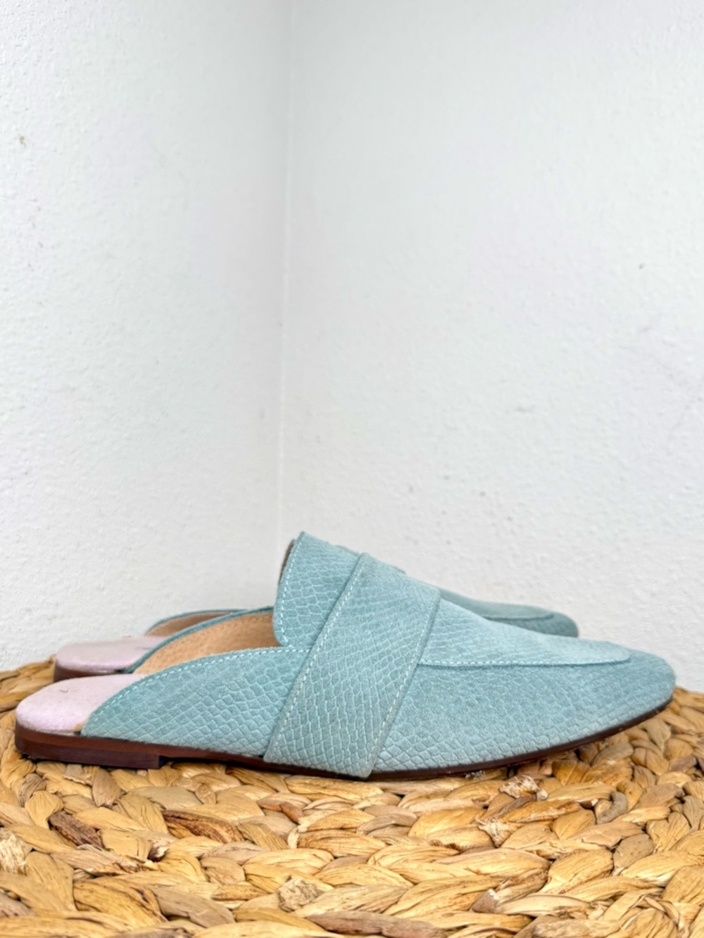 Free People At Ease Loafer mules light blue size 9 Shoes Suede Leather Loafers
